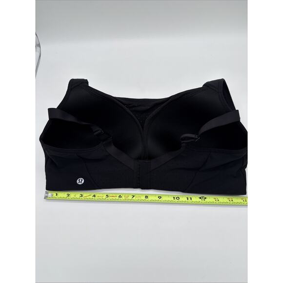 lululemon‎ Athletica Womens Bra 38DD Black RN# 106259 Mesh Center Excellent - Picture 10 of 10